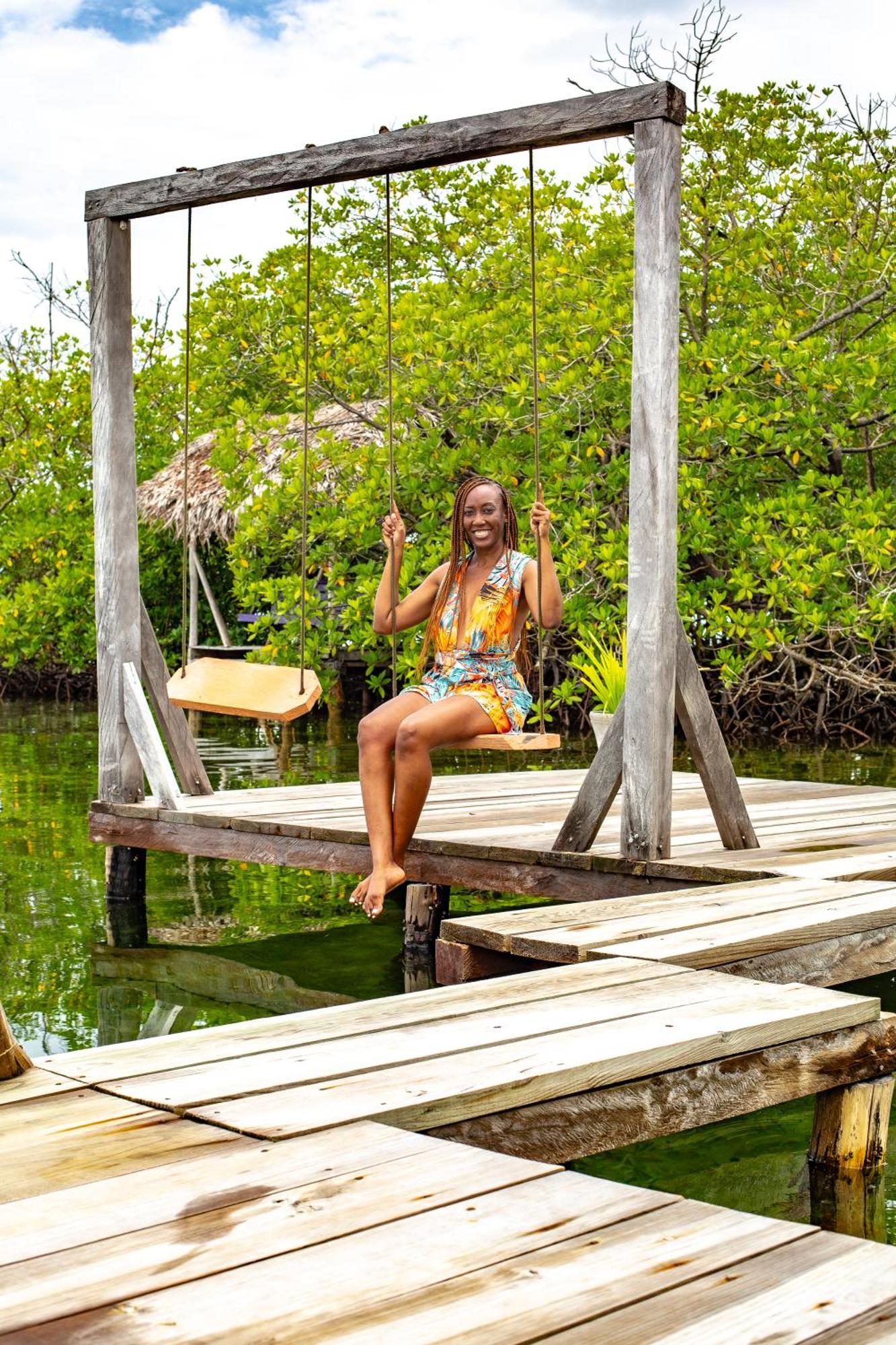 Urraca Monkey Island Eco Resort (Adults Only) Punta Laurel Exteriör bild